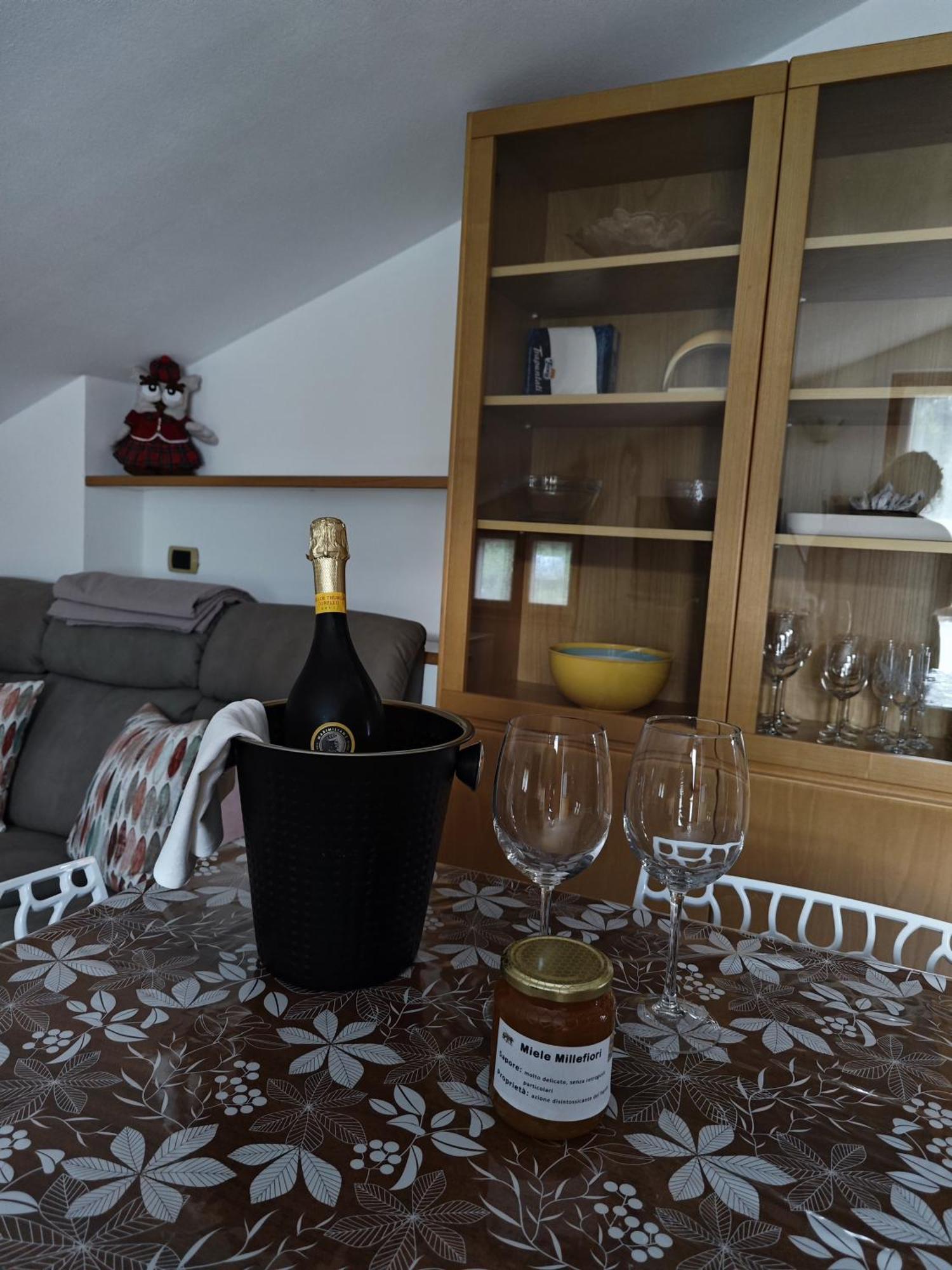 ラヴェーノ・モンベッロCasa Relaxアパートメント エクステリア 写真